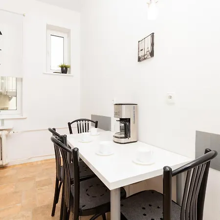 Apartment Klimatyczny I Jasny 3city W Gdyni Z Dwiema Sypialniami By Renters *